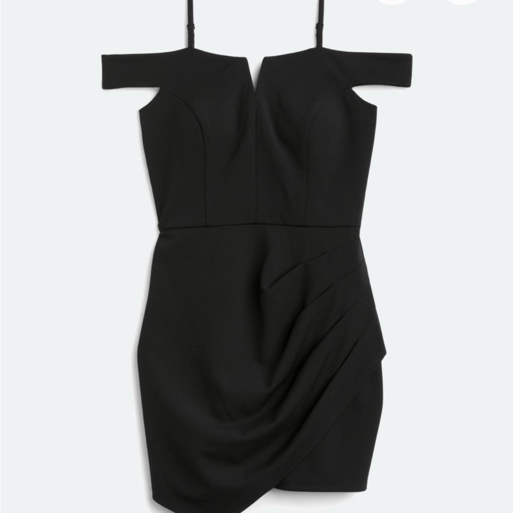 Chic Black Cold-Shoulder Mini Dress